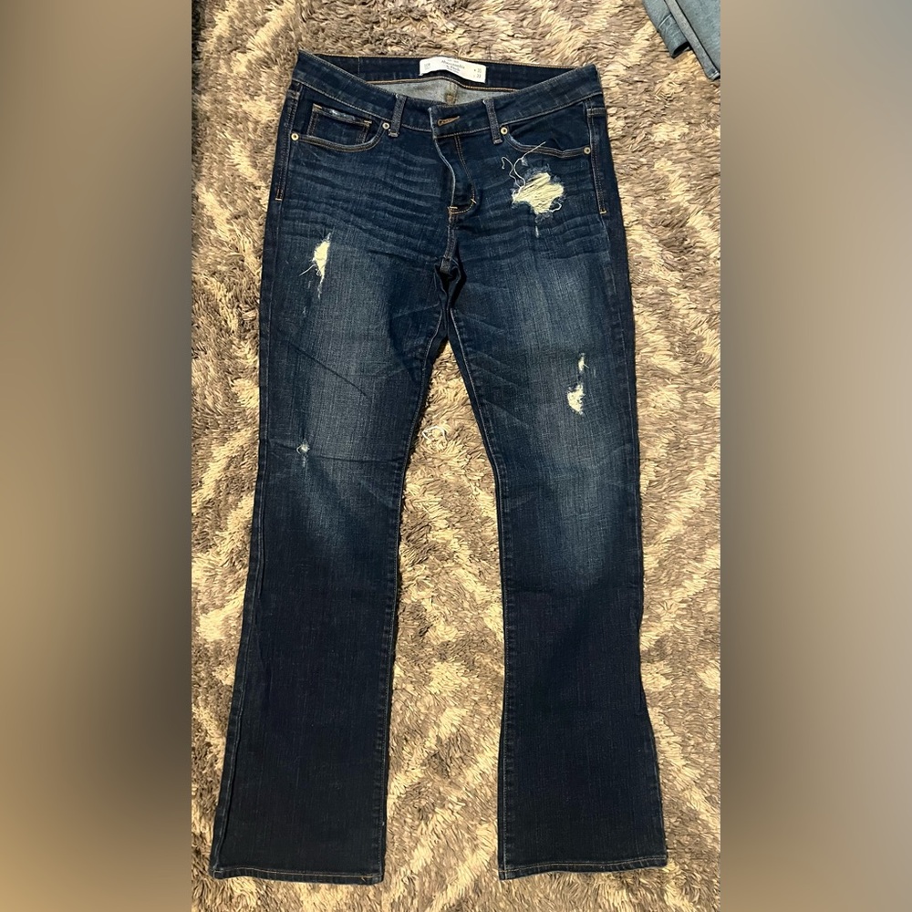 Abercrombie dark wash straight leg - size 30/10 regular